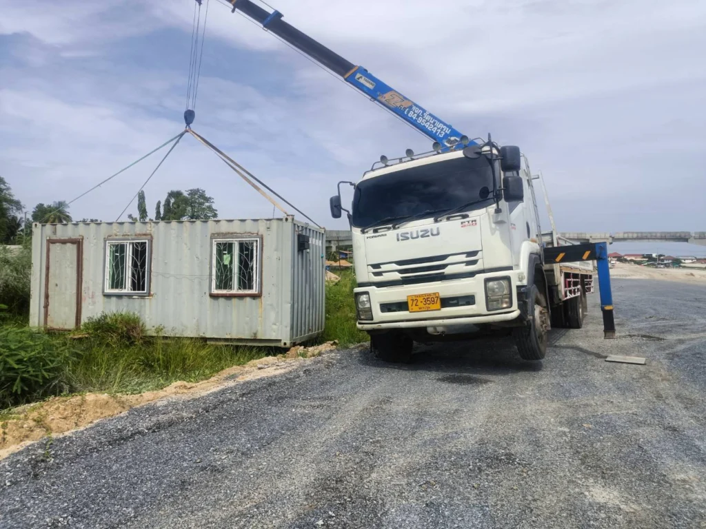 รถเอี๊ยบ ยกขนย้าย